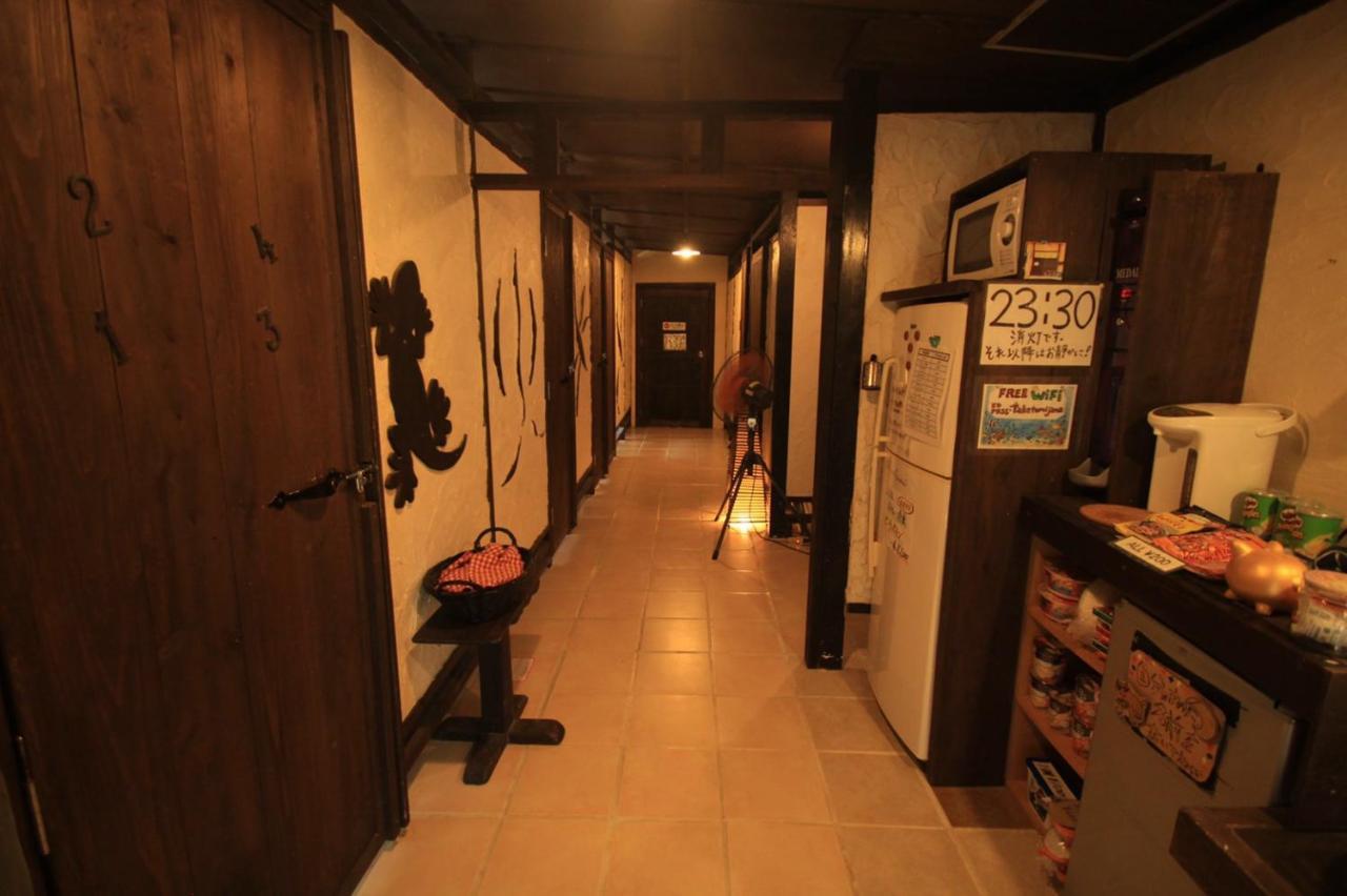 Taketomijima Guesthouse And Je Taime Exterior photo